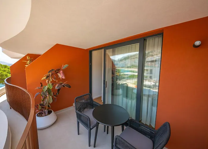 Vale Hotel 4*